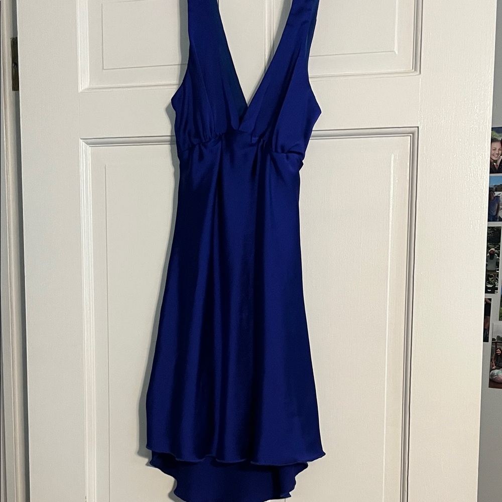 Elegant Blue Sleeveless Dress